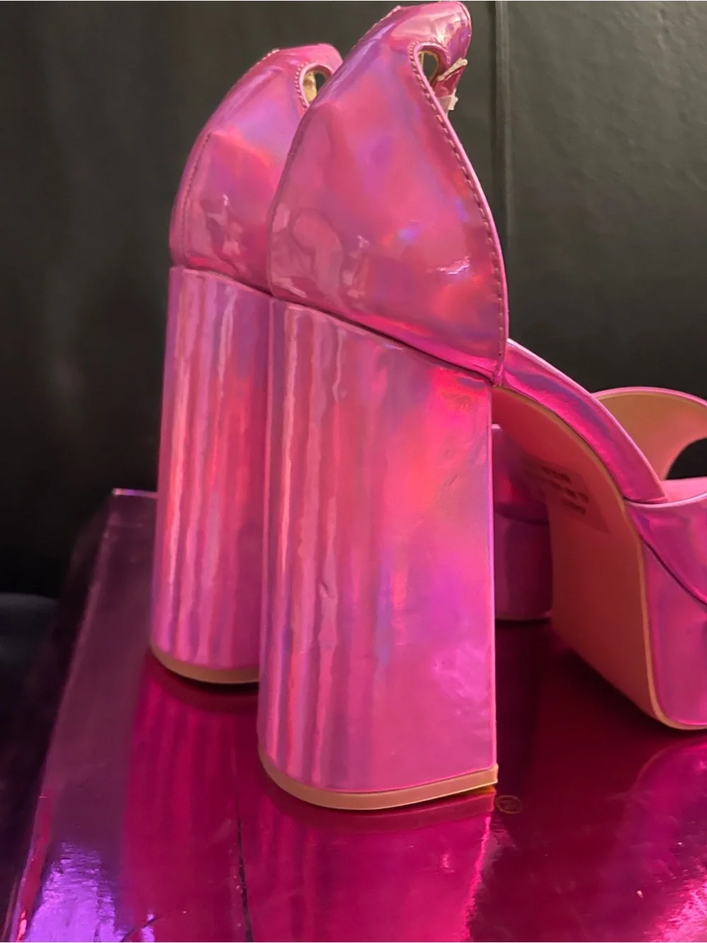 Kayleen Hot Pink Iridescent Jonay 5” Platform Ankle Strap Sandals Sz 7 NWB